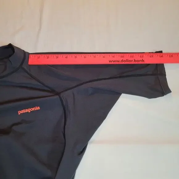 Patagonia Shirt Mens Large Rash Guard Black UPF 50 Short Sleeve Surf Stretch - Picture 10 of 12